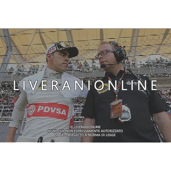 Pastor Maldonado (VEN), Lotus F1 Team and Mark Slade (GBR), Lotus F1 Team, Race Engineer 29.03.2015. Formula 1 World Championship, Rd 2, Malaysian Grand Prix, Sepang, Malaysia, Sunday. AG ALDO LIVERANI SAS ONLY ITALY
