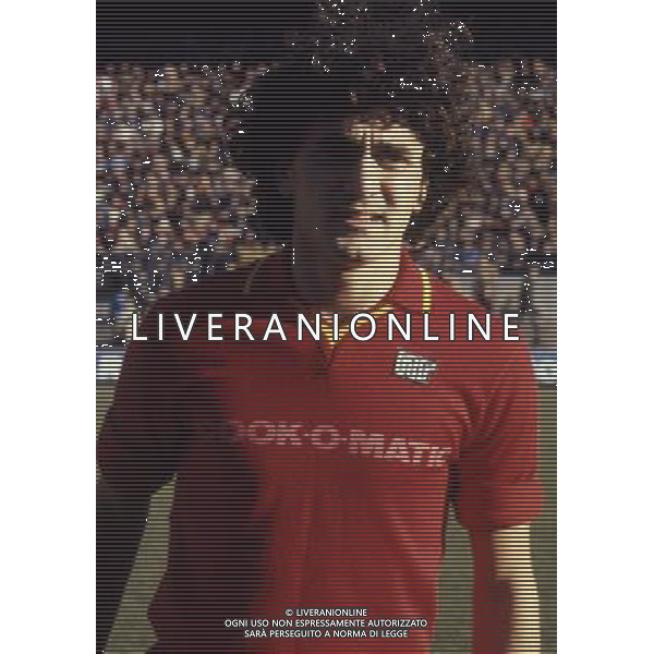 RETROSPETTIVA ANTONIO SABATO CALCIATORE NELLA FOTO SABATO ANTONIO CON LA MAGLIA DEL CATANZARO AG ALDO LIVERANI SAS