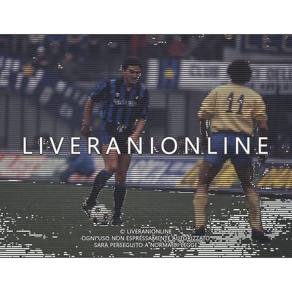 RETROSPETTIVA ANTONIO SABATO CALCIATORE NELLA FOTO SABATO ANTONIO CON LA MAGLIA DELL\'INTER AG ALDO LIVERANI SAS