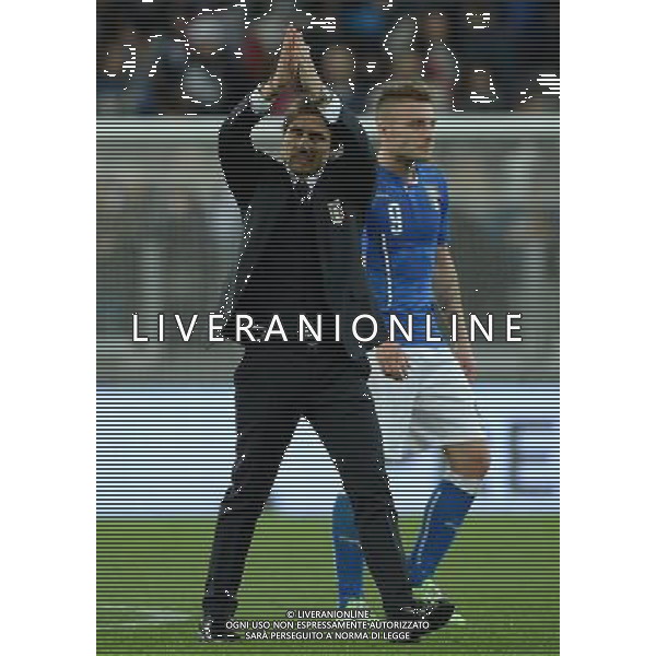 Amichevole Torino - 31.03.2015 Italia-Inghilterra Nella Foto:conte antonio saluta i tifosi /Ph.Vitez-Ag. Aldo Liverani