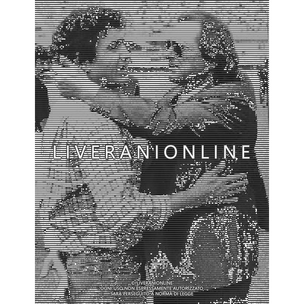 RETROSPETTIVA GINO CORIONI NELLA FOTO GINO CORIONI CON ERALDO PECCI AG ALDO LIVERANI SAS