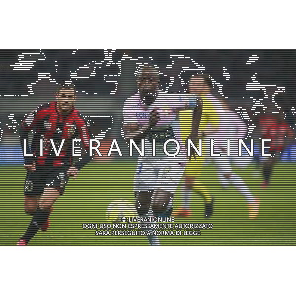 Dany TCHOUNKEU NOUNKEU / Valentin EYSSERIC - 04.04.2015 - Nice / Evian Thonon - 31eme journee de Ligue 1 Photo : Serge Haouzi / Icon Sport /Agenzia Aldo Liverani sas - ITALY ONLY - EDITORIAL USE ONLY