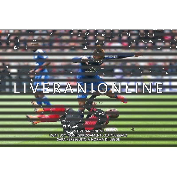 Clinton NJIE / Baissama SANKOH - 04.04.2015 - Guingamp / Lyon - 31eme journee de Ligue 1 Photo : Vincent Michel / Icon Sport /Agenzia Aldo Liverani sas - ITALY ONLY - EDITORIAL USE ONLY