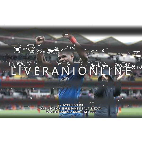 Joie Henri BEDIMO - 04.04.2015 - Guingamp / Lyon - 31eme journee de Ligue 1 Photo : Vincent Michel / Icon Sport /Agenzia Aldo Liverani sas - ITALY ONLY - EDITORIAL USE ONLY