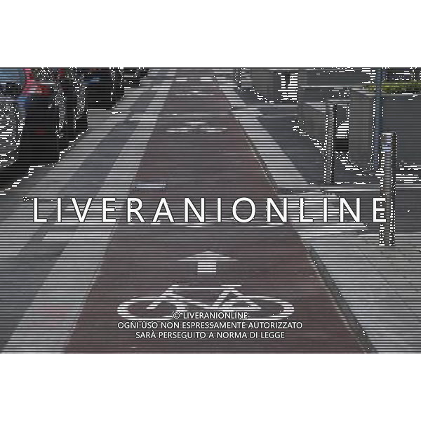 Milano Situazioni Milano - 03.04.2015 Nella Foto:Pista Ciclabile /Ph.Vitez-Ag. Aldo Liverani