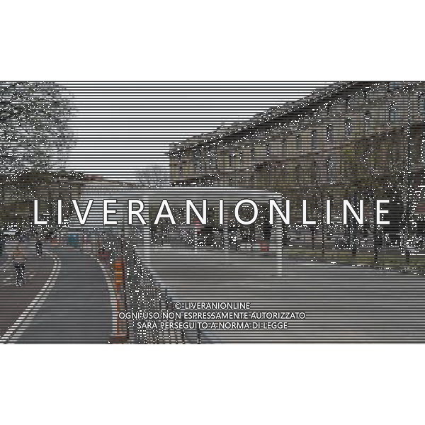 Milano Situazioni Milano - 03.04.2015 Nella Foto:Nuova Installazione per la rete WIFI EXPO 2015 #NEVICATA 14 in Piazza Castello Sforzesco /Ph.Vitez-Ag. Aldo Liverani