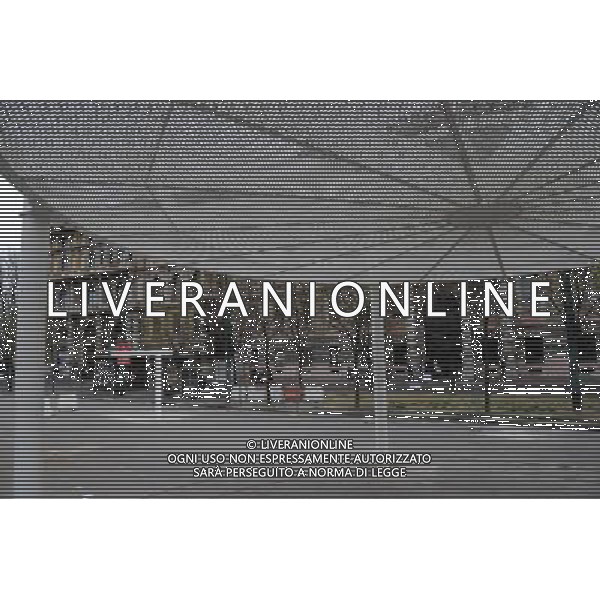 Milano Situazioni Milano - 03.04.2015 Nella Foto:Nuova Installazione per la rete WIFI EXPO 2015 #NEVICATA 14 in Piazza Castello Sforzesco /Ph.Vitez-Ag. Aldo Liverani