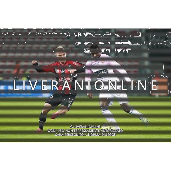 Niklas HULT / Clarck NSIKULU - 04.04.2015 - Nice / Evian Thonon - 31eme journee de Ligue 1 Photo : Serge Haouzi / Icon Sport AG ALDO LIVERANI SAS ONLY ITALY