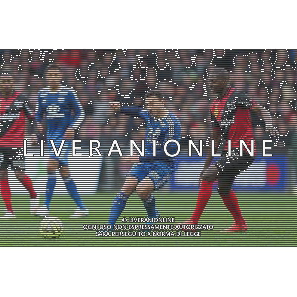 Steed MALBRANQUE / Younousse SANKHARE - 04.04.2015 - Guingamp / Lyon - 31eme journee de Ligue 1 Photo : Vincent Michel / Icon Sport AG ALDO LIVERANI SAS ONLY ITALY