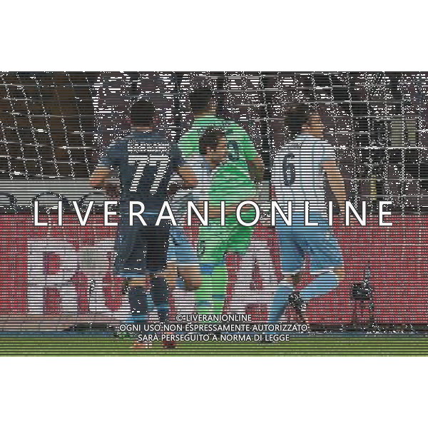 NAPOLI - LAZIO SEMIFINALE DI RITORNO COPPA ITALIA TIM CUP 08 APRILE 2015 NELLA FOTO: IL GOL DI LULIC ©MOSCA/Agenzia Aldo Liverani Sas