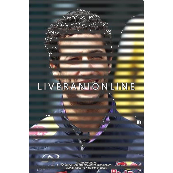 Daniel Ricciardo (AUS) Red Bull Racing. 09.04.2015. Formula 1 World Championship, Rd 3, Chinese Grand Prix, Shanghai, China, Preparation Day. /Agenzia Aldo Liverani sas - ITALY ONLY - EDITORIAL USE ONLY - GP F1 CINA