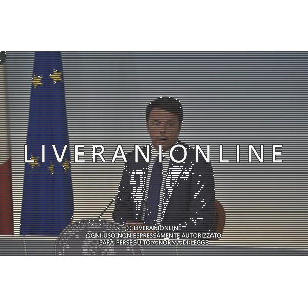 Conferenza in sala stampa del Premier Matteo Renzi a Palazzo Chigi Roma 09 aprile 2015 ©Corradetti/Agenzia Aldo Liverani sas