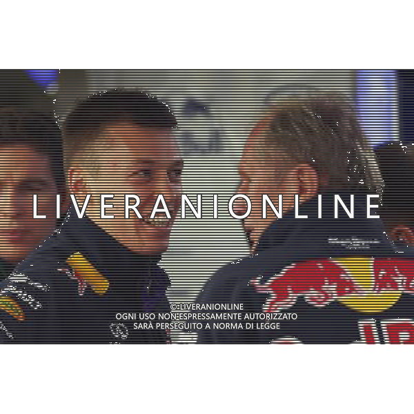(L to R): Daniil Kvyat (RUS) Red Bull Racing with Dr Helmut Marko (AUT) Red Bull Motorsport Consultant. 10.04.2015. Formula 1 World Championship, Rd 3, Chinese Grand Prix, Shanghai, China, Practice Day. AG ALDO LIVERANI SAS ONLY ITALY