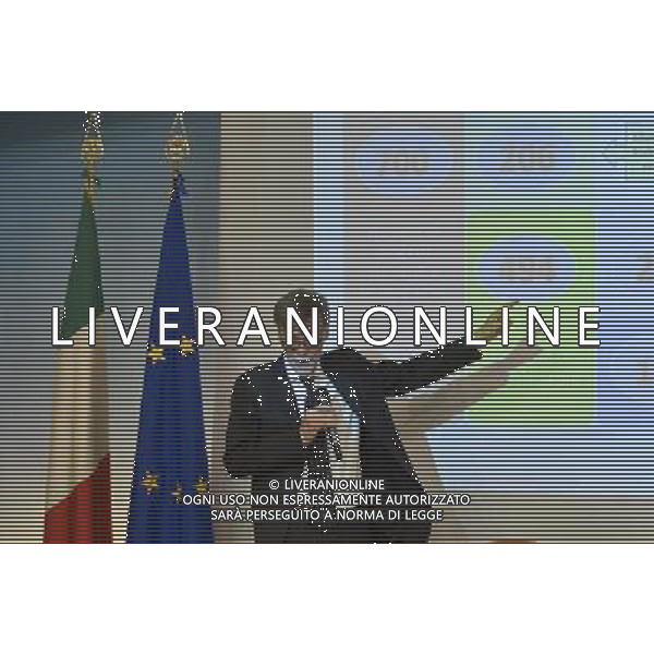 Roma - 10/04/2014 - Palazzo Chigi - Conferenza stampa di Graziano Delrio iniziativa \' Cantieri in Comune \' - nella foto: Il ministro delle infrastrutture Graziano Delrio / Ph. Fabrizio Corradetti - Ag. Aldo Liverani sas