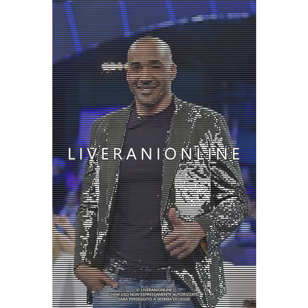 Roma - 09/04/2015 - Studi Rai Nomentano - La puntata Kick off della trsmissione TV \' Si puo\' fare \' condotta da Carlo Conti - nella foto: Amaurys Perez / Ph. Fabrizio Corradetti - Ag. Aldo Liverani sas