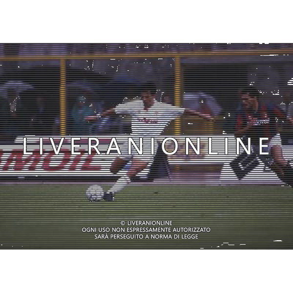 RETROSPETTIVA SANDRO TOVALIERI CALCIATORE NELLA FOTO SANDRO TOVALIERI CON LA MAGLIA DELL\'ANCONA AG ALDO LIVERANI SAS