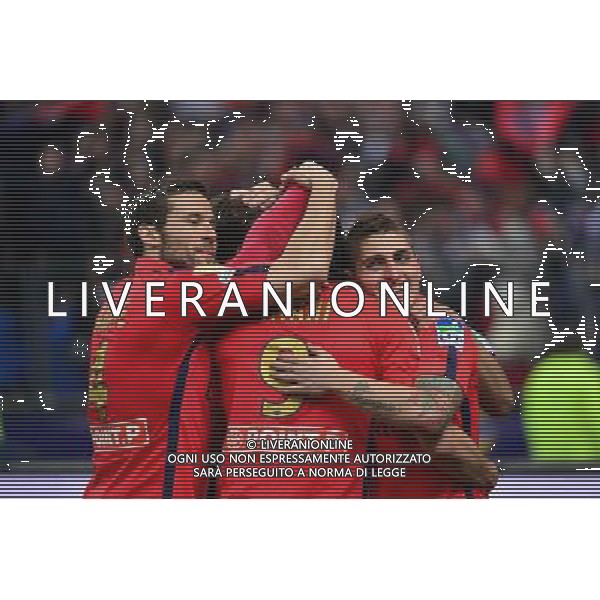 Victoire du PSG / Edinson CAVANI / MARCO VERRATTI - 11.04.2015 - Bastia / PSG - Finale de la Coupe de la Ligue 2015 Photo : Dave Winter / Icon Sport