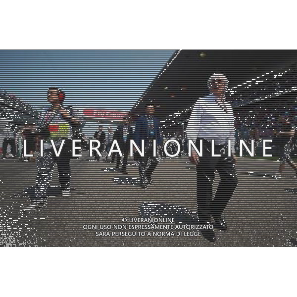 Bernie Ecclestone (GBR) on the grid. 12.04.2015. Formula 1 World Championship, Rd 3, Chinese Grand Prix, Shanghai, China, Race Day. AG ALDO LIVERANI SAS ONLY ITALY