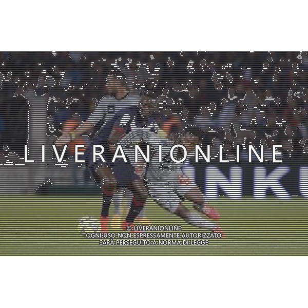 Lamine SANE / Michy BATSHUAYI - 12.04.2015 - Bordeaux / Marseille - 32eme journee de Ligue 1 Photo : Caroline Blumberg / Icon Sport *** Local Caption *** AG ALDO LIVERANI SAS ONLY ITALY *** Local Caption *** AG ALDO LIVERANI SAS ONLY ITALY