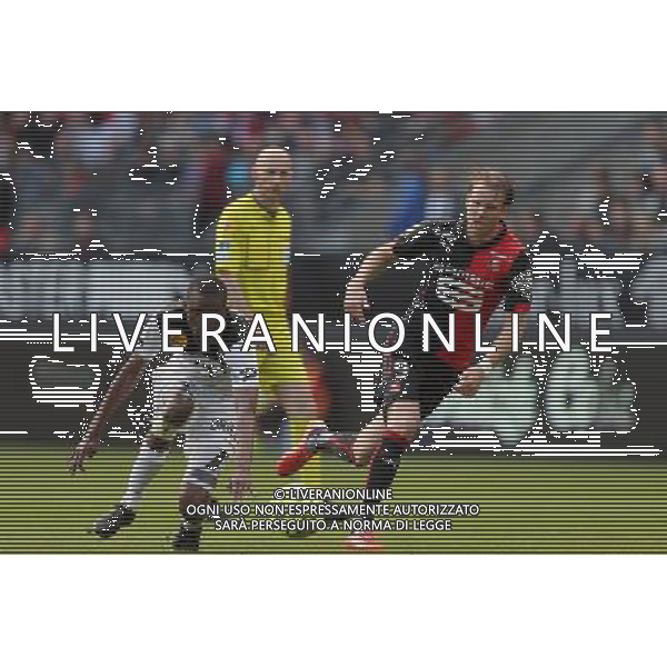 Ola TOIVONEN / Moustapha DIALLO - 12.04.2015 - Rennes / Guingamp - 32eme journee de Ligue 1 Photo : Vincent Michel / Icon Sport AG ALDO LIVERANI SAS ONLY ITALY