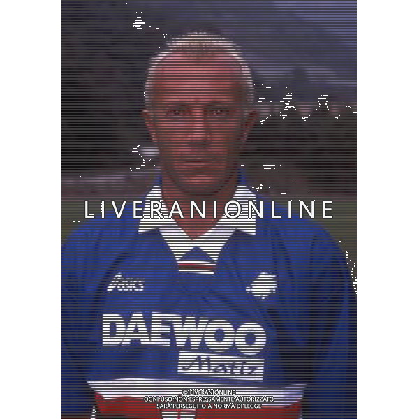 RETROSPETTIVA MANNINI MORENO CALCIATORE NELLA FOTO MANNINI MORENO CON LA MAGLIA DELLA SAMPDORIA AG ALDO LIVERANI SAS