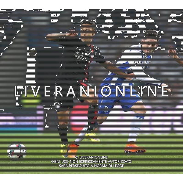 firo Fu§ball, Fussball, 15.04.2015 Uefa Champions League, CL Saison 2014/2015 CHL Viertelfinale, Hinspiel FC Porto - FCB FC Bayern MŸnchen Muenchen FCB Thiago, Zweikampf Duell, FCP HŽctor Herrera $worldrights Es gelten unsere AGB, einsehbar auf www.firosportphoto.de copyright by firo sportphoto: Coesfelder Str.207 48249 DŸlmen www.firosportphoto.de mail@firosportphoto.de (V o l k s b a n k B o c h u m - W i t t e n ) BLZ.: 430 601 29 Kt. Nr.: 341 117 100 Tel:Ê 02594 - 9916004 Fax:Ê02594 - 9916005 ag aldo liverani sas only italy