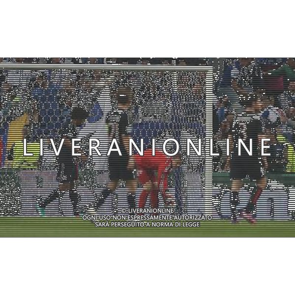 firo Fu§ball, Fussball, 15.04.2015 Uefa Champions League, CL Saison 2014/2015 CHL Viertelfinale, Hinspiel FC Porto - FCB FC Bayern MŸnchen Muenchen FCB Torwart TorhŸter Goalkeeper Manuel Neuer, EnttŠuschung enttŠuscht Enttaeuschung enttaeuscht unzufrieden, nach dem 1:3 $worldrights Es gelten unsere AGB, einsehbar auf www.firosportphoto.de copyright by firo sportphoto: Coesfelder Str.207 48249 DŸlmen www.firosportphoto.de mail@firosportphoto.de (V o l k s b a n k B o c h u m - W i t t e n ) BLZ.: 430 601 29 Kt. Nr.: 341 117 100 Tel:Ê 02594 - 9916004 Fax:Ê02594 - 9916005 ag aldo liverani sas only italy