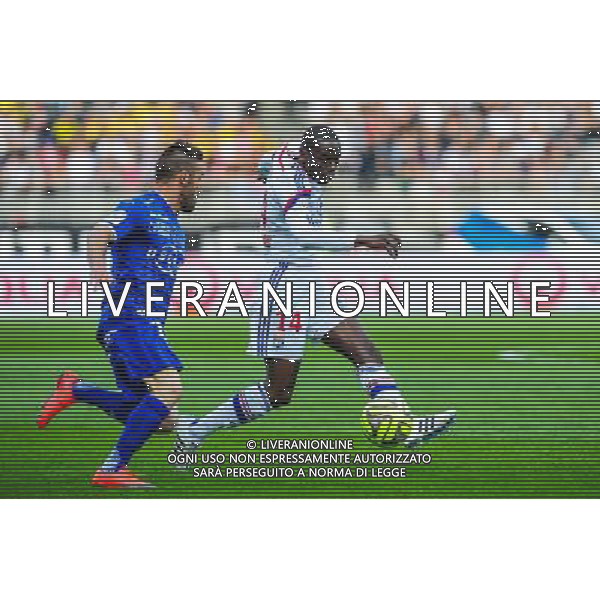 Julian PALMIERI / Mouhamadou DABO - 15.04.2015 - Lyon / Bastia - 32eme journee de Ligue 1 Photo : Jean Paul Thomas / Icon Sport AG ALDO LIVERANI SAS ONLY ITALY