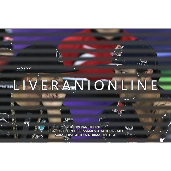 Lewis Hamilton (GBR), Mercedes AMG F1 Team and Daniel Ricciardo (AUS), Red Bull Racing 16.04.2015. Formula 1 World Championship, Rd 4, Bahrain Grand Prix, Sakhir, Bahrain, Preparation Day. AG ALDO LIVERANI SAS ONLY ITALY