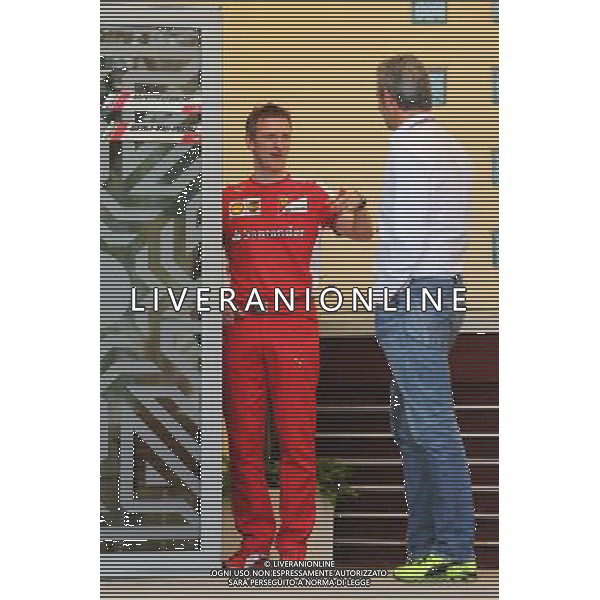 (L to R): James Allison (GBR) Ferrari Chassis Technical Director with Maurizio Arrivabene (ITA) Ferrari Team Principal. 16.04.2015. Formula 1 World Championship, Rd 4, Bahrain Grand Prix, Sakhir, Bahrain, Preparation Day. AG ALDO LIVERANI SAS ONLY ITALY