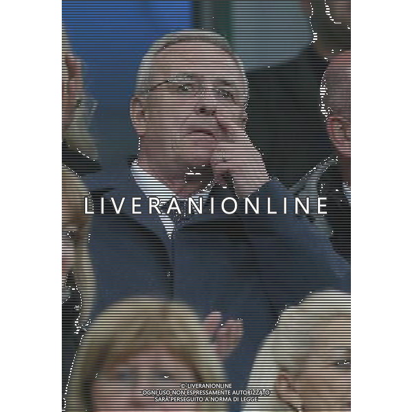 firo Fu§ball,Fussball, 16.04.2015 Europa League, Viertelfinale Saison 2014/2015 VFL Wolfsburg - SSC Neapel VW-Boss, Martin Winterkorn, auf der TribŸne $worldrightsEs gelten unsere AGB, einsehbar auf www.firosportphoto.de copyright by firo sportphoto: Coesfelder Str. 207 D- 48249 DŸlmen www.firosportphoto.de mail@firosportphoto.de (V o l k s b a n k B o c h u m - W i t t e n ) BLZ.: 430 601 29 Kt. Nr.: 341 117 100 Tel: +49-2594 - 9916004 Fax: +49-2594 - 9916005 AG ALDO LIVERANI SAS ONLY ITALY