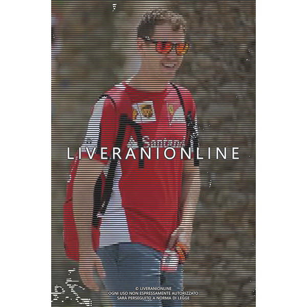 Sebastian Vettel (GER), Scuderia Ferrari 17.04.2015. Formula 1 World Championship, Rd 4, Bahrain Grand Prix, Sakhir, Bahrain, Practice Day /Agenzia Aldo Liverani Sas - ITALY ONLY - EDITORIAL USE ONLY - PROVE LIBERE