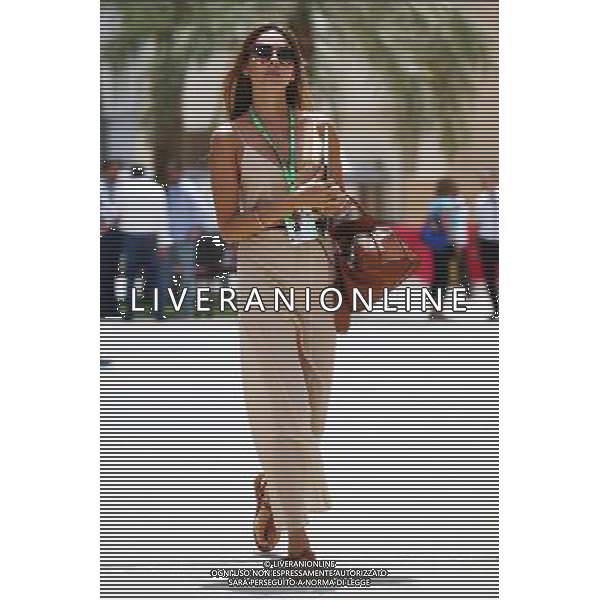 Jessica Button (JPN), wife of Jenson Button (GBR) McLaren. 17.04.2015. Formula 1 World Championship, Rd 4, Bahrain Grand Prix, Sakhir, Bahrain, Practice Day /Agenzia Aldo Liverani Sas - ITALY ONLY - EDITORIAL USE ONLY - PROVE LIBERE