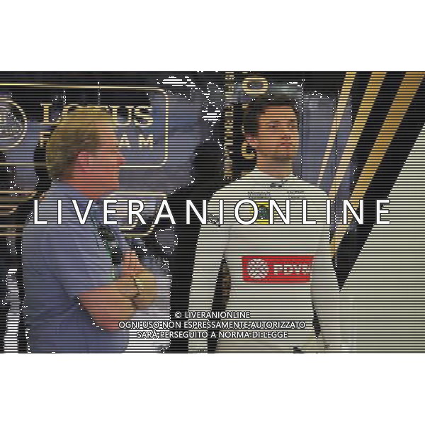 Jolyon Palmer (GBR) Lotus F1 Team Test and Reserve Driver with his father Jonathan Palmer (GBR). 17.04.2015. Formula 1 World Championship, Rd 4, Bahrain Grand Prix, Sakhir, Bahrain, Practice Day /Agenzia Aldo Liverani Sas - ITALY ONLY - EDITORIAL USE ONLY - PROVE LIBERE