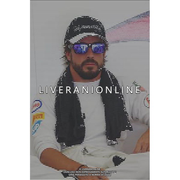 Fernando Alonso (ESP) McLaren. 17.04.2015. Formula 1 World Championship, Rd 4, Bahrain Grand Prix, Sakhir, Bahrain, Practice Day /Agenzia Aldo Liverani Sas - ITALY ONLY - EDITORIAL USE ONLY - PROVE LIBERE