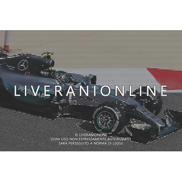 Nico Rosberg (GER) Mercedes AMG F1 W06. 17.04.2015. Formula 1 World Championship, Rd 4, Bahrain Grand Prix, Sakhir, Bahrain, Practice Day /Agenzia Aldo Liverani Sas - ITALY ONLY - EDITORIAL USE ONLY - PROVE LIBERE