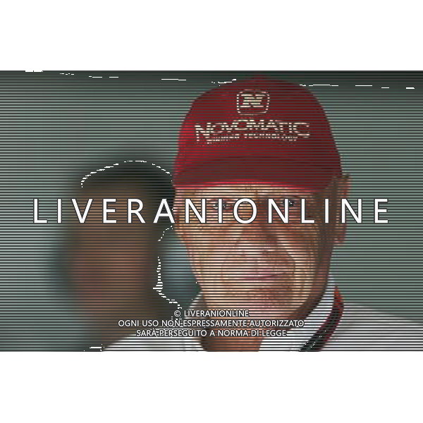 Niki Lauda (AUT) Mercedes Non-Executive Chairman. 18.04.2015. Formula 1 World Championship, Rd 4, Bahrain Grand Prix, Sakhir, Bahrain, Qualifying Day. AG ALDO LIVERANI SAS ONLY ITALY