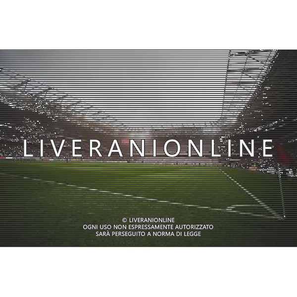 TRIBUNE SUD SUSPENDUE - 18.04.2015 - Nice / Paris Saint Germain - 33eme journee de Ligue 1 Photo : Serge Haouzi / Icon Sport AG ALDO LIVERANI SAS ONLY ITALY