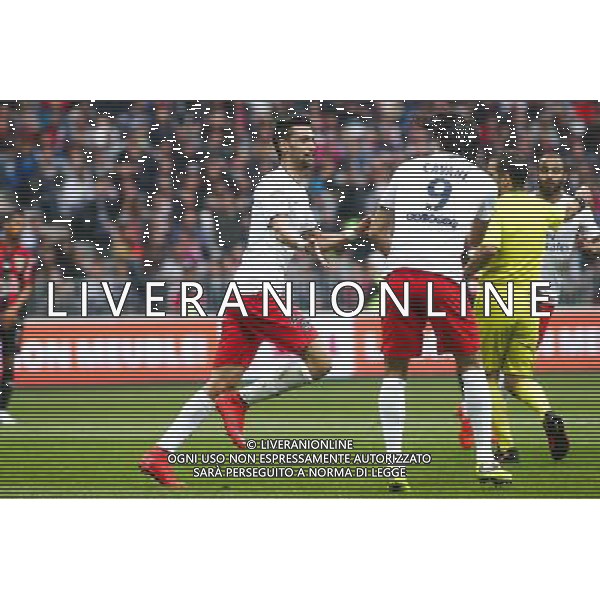 Joie PSG - Javier PASTORE - 18.04.2015 - Nice / Paris Saint Germain - 33eme journee de Ligue 1 Photo : Serge Haouzi / Icon Sport AG ALDO LIVERANI SAS ONLY ITALY