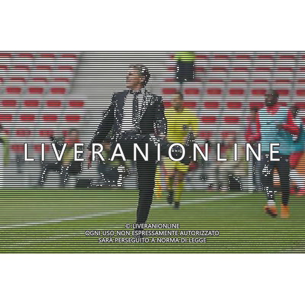 Claude PUEL - 18.04.2015 - Nice / Paris Saint Germain - 33eme journee de Ligue 1 Photo : Serge Haouzi / Icon Sport /Agenzia Aldo Liverani sas - ITALY ONLY - EDITORIAL USE ONLY