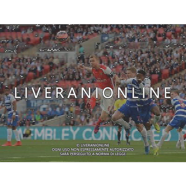 Arsenal\'s Per Mertesacker in action during todays match Photographer Ian Cook/CameraSport Football - The FA Cup Semi-Final - Reading v Arsenal - Saturday 18th April 2015 - Wembley - London © CameraSport - 43 Linden Ave. Countesthorpe. Leicester. England. LE8 5PG - Tel: +44 (0) 116 277 4147 - admin@camerasport.com - www.camerasport.com AG ALDO LIVERANI SAS ONLY ITALY