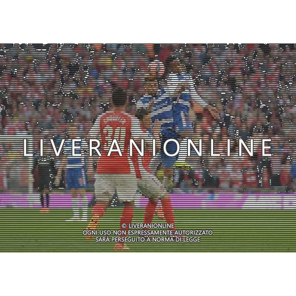 Reading\'s Daniel Williams wins the header Photographer Ian Cook/CameraSport Football - The FA Cup Semi-Final - Reading v Arsenal - Saturday 18th April 2015 - Wembley - London © CameraSport - 43 Linden Ave. Countesthorpe. Leicester. England. LE8 5PG - Tel: +44 (0) 116 277 4147 - admin@camerasport.com - www.camerasport.com AG ALDO LIVERANI SAS ONLY ITALY