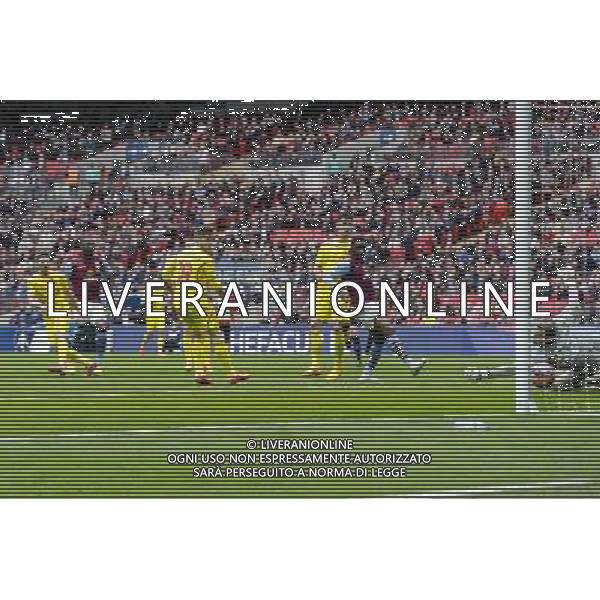 Aston Villa\'s Christian Benteke scores his sides equalising goal to make the score 1-1 Photographer Craig Mercer/CameraSport Football - The FA Cup Semi-Final - Aston Villa v Liverpool - Sunday 19th April 2015 - Wembley - London © CameraSport - 43 Linden Ave. Countesthorpe. Leicester. England. LE8 5PG - Tel: +44 (0) 116 277 4147 - admin@camerasport.com - www.camerasport.com AG ALDO LIVERANI SAS ONLY ITALY