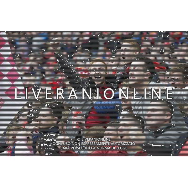 Liverpool fans celebrate their side\'s opening goal Photographer Craig Mercer/CameraSport Football - The FA Cup Semi-Final - Aston Villa v Liverpool - Sunday 19th April 2015 - Wembley - London © CameraSport - 43 Linden Ave. Countesthorpe. Leicester. England. LE8 5PG - Tel: +44 (0) 116 277 4147 - admin@camerasport.com - www.camerasport.com