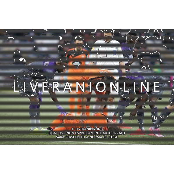 BLESSURE Benjamin JEANNOT - 18.04.2015 - Lorient / Toulouse - 33eme journee de Ligue 1 Photo : Vincent Michel / Icon Sport /Agenzia Aldo Liverani sas - ITALY ONLY - EDITORIAL USE ONLY