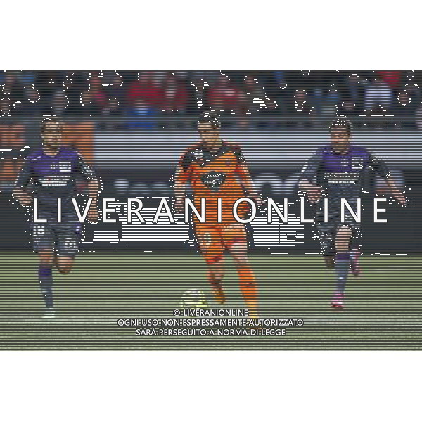 Gianni BRUNO / Pavle NINKOV - 18.04.2015 - Lorient / Toulouse - 33eme journee de Ligue 1 Photo : Vincent Michel / Icon Sport /Agenzia Aldo Liverani sas - ITALY ONLY - EDITORIAL USE ONLY
