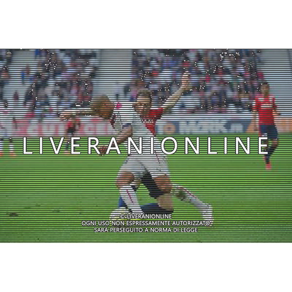 Wahbi KHAZRI / Nolan ROUX - 19.04.2015 - Lille / Bordeaux - 33eme journee de Ligue 1 Photo : Dave Winter / Icon Sport /Agenzia Aldo Liverani sas - ITALY ONLY - EDITORIAL USE ONLY