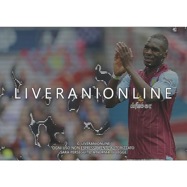 Aston Villa\'s Christian Benteke celebrates after the final whistle on getting to the FA cup final Photographer Ian Cook/CameraSport Football - The FA Cup Semi-Final - Aston Villa v Liverpool - Sunday 19th April 2015 - Wembley - London © CameraSport - 43 Linden Ave. Countesthorpe. Leicester. England. LE8 5PG - Tel: +44 (0) 116 277 4147 - admin@camerasport.com - www.camerasport.com /Agenzia Aldo Liverani Sas - ITALY ONLY - EDITORIAL USE ONLY