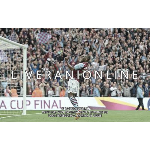 Aston Villa\'s Christian Benteke celebrates after the final whistle on getting to the FA cup final Photographer Ian Cook/CameraSport Football - The FA Cup Semi-Final - Aston Villa v Liverpool - Sunday 19th April 2015 - Wembley - London © CameraSport - 43 Linden Ave. Countesthorpe. Leicester. England. LE8 5PG - Tel: +44 (0) 116 277 4147 - admin@camerasport.com - www.camerasport.com /Agenzia Aldo Liverani Sas - ITALY ONLY - EDITORIAL USE ONLY