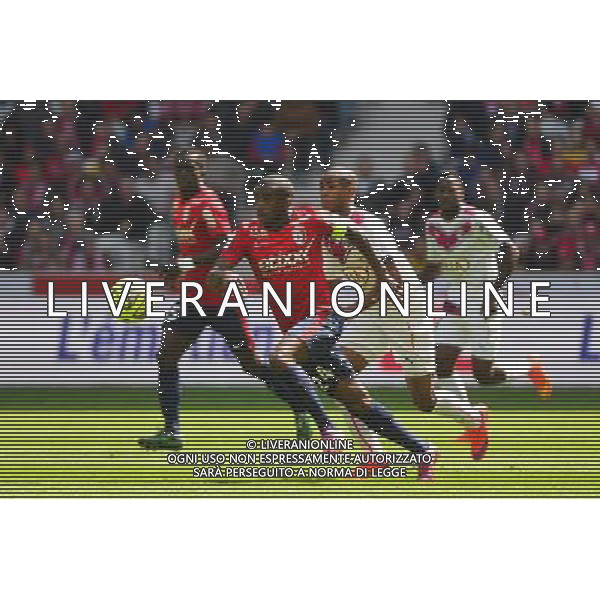 Rio MAVUBA / Diego ROLAN - 19.04.2015 - Lille / Bordeaux - 33eme journee de Ligue 1 Photo : Dave Winter / Icon Sport AG ALDO LIVERANI SAS ONLY ITALY